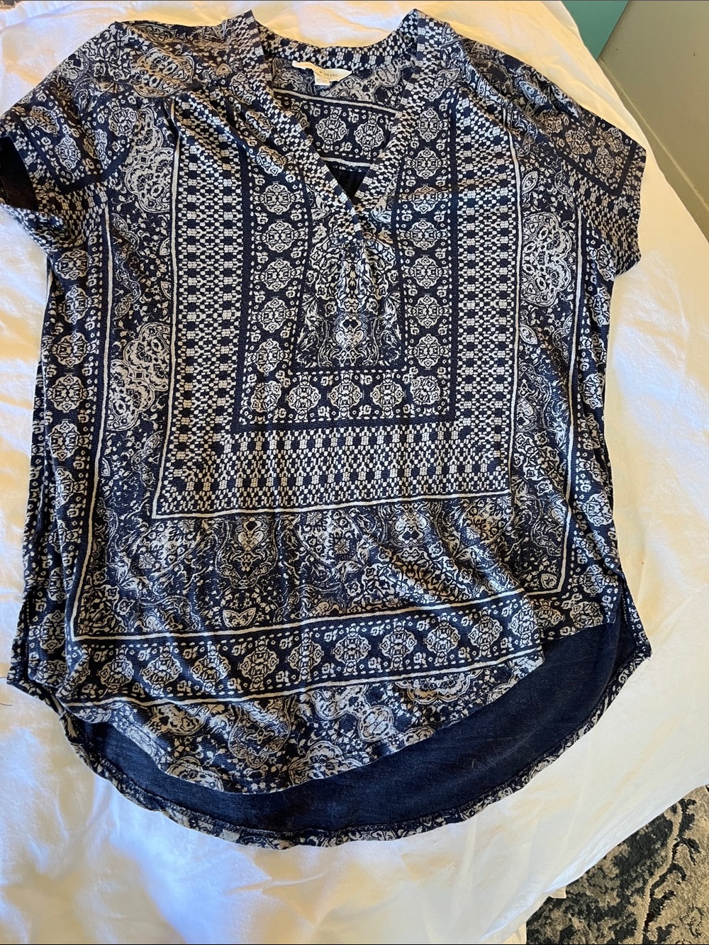 Lucky Brand Navy and White Short-Sleeve V-Neck Patterned Blouse